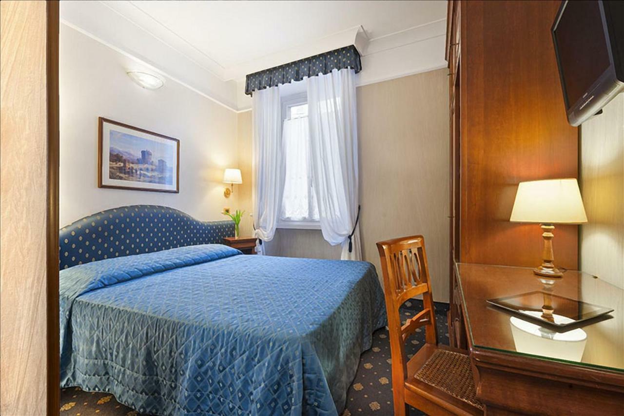 רומא Hotel Portoghesi מראה חיצוני תמונה