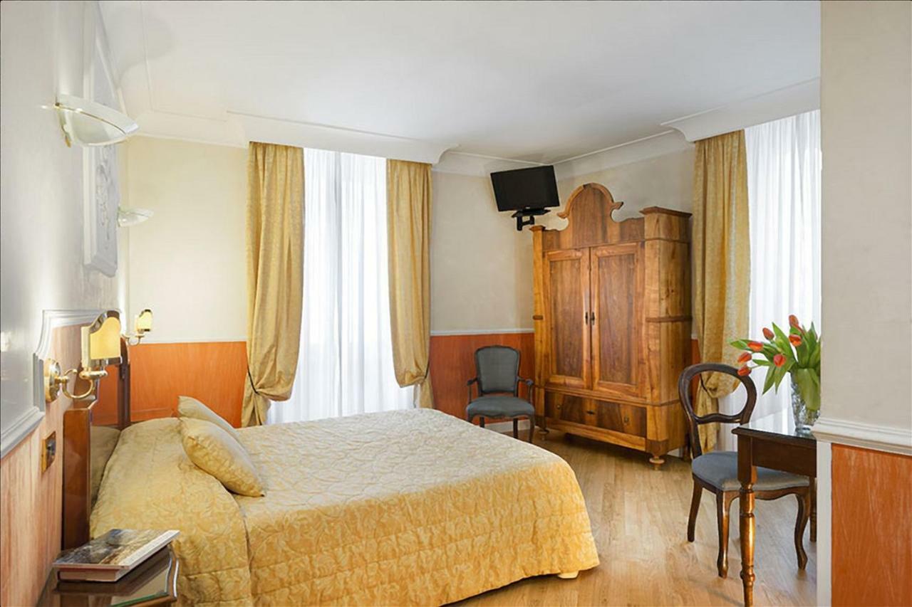 רומא Hotel Portoghesi מראה חיצוני תמונה